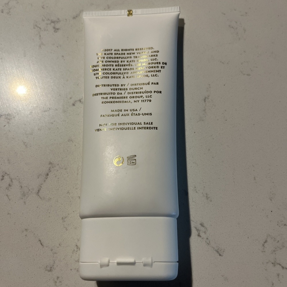 Kate Spade Live Colorfully Body lotion  3.4 oz  100 ml NEW - Picture 2 of 2
